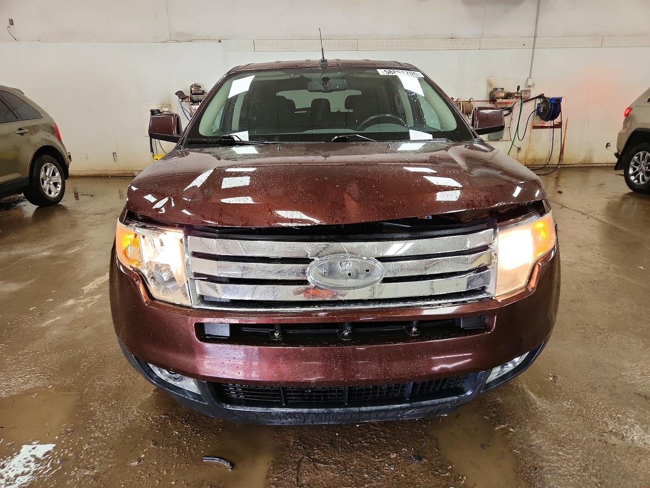 2FMDK3JC2ABA31056 · 2010 FORD EDGE · 5/13