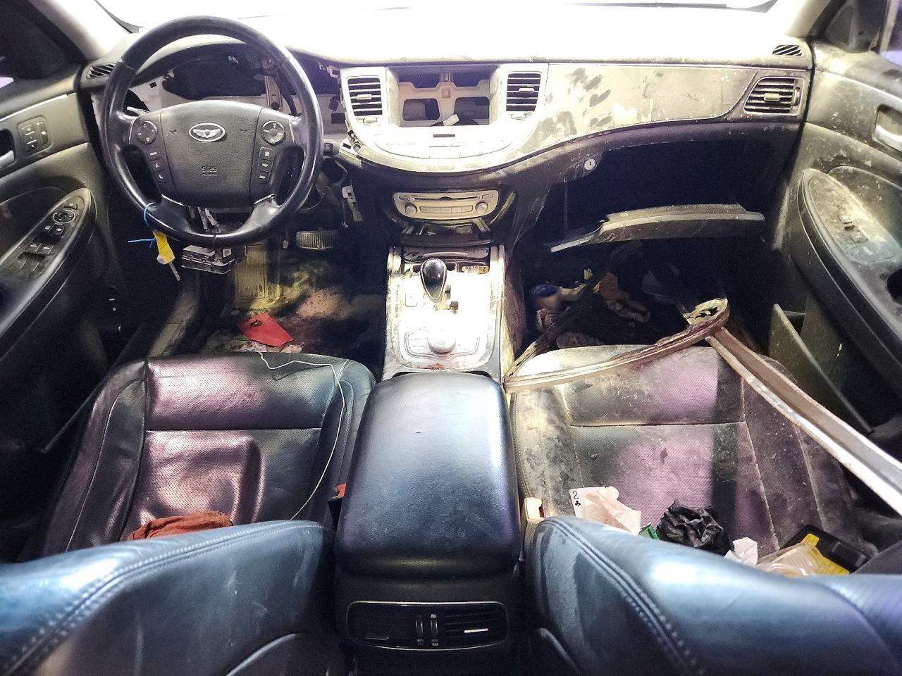 KMHGC4DH6DU225322 · 2013 HYUNDAI GENESIS · 8/12
