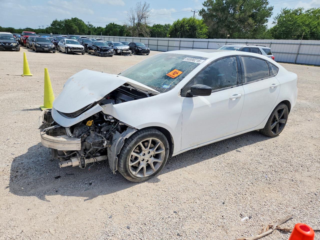 1C3CDFBB2FD422831 · 2015 DODGE DART