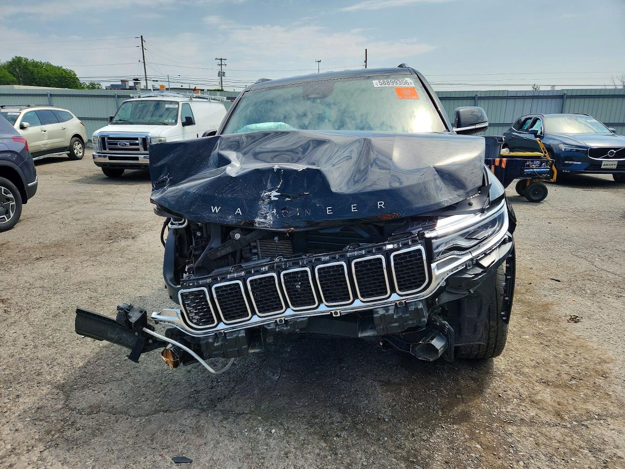 1C4SJVAT8NS206223 · 2022 JEEP WAGONEER · 5/13