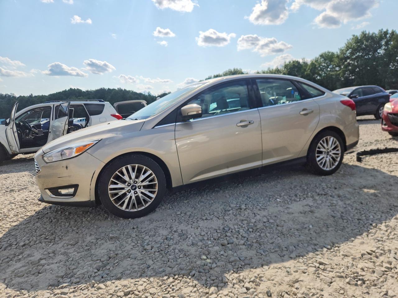 1FADP3J21HL321902 · 2017 FORD FOCUS