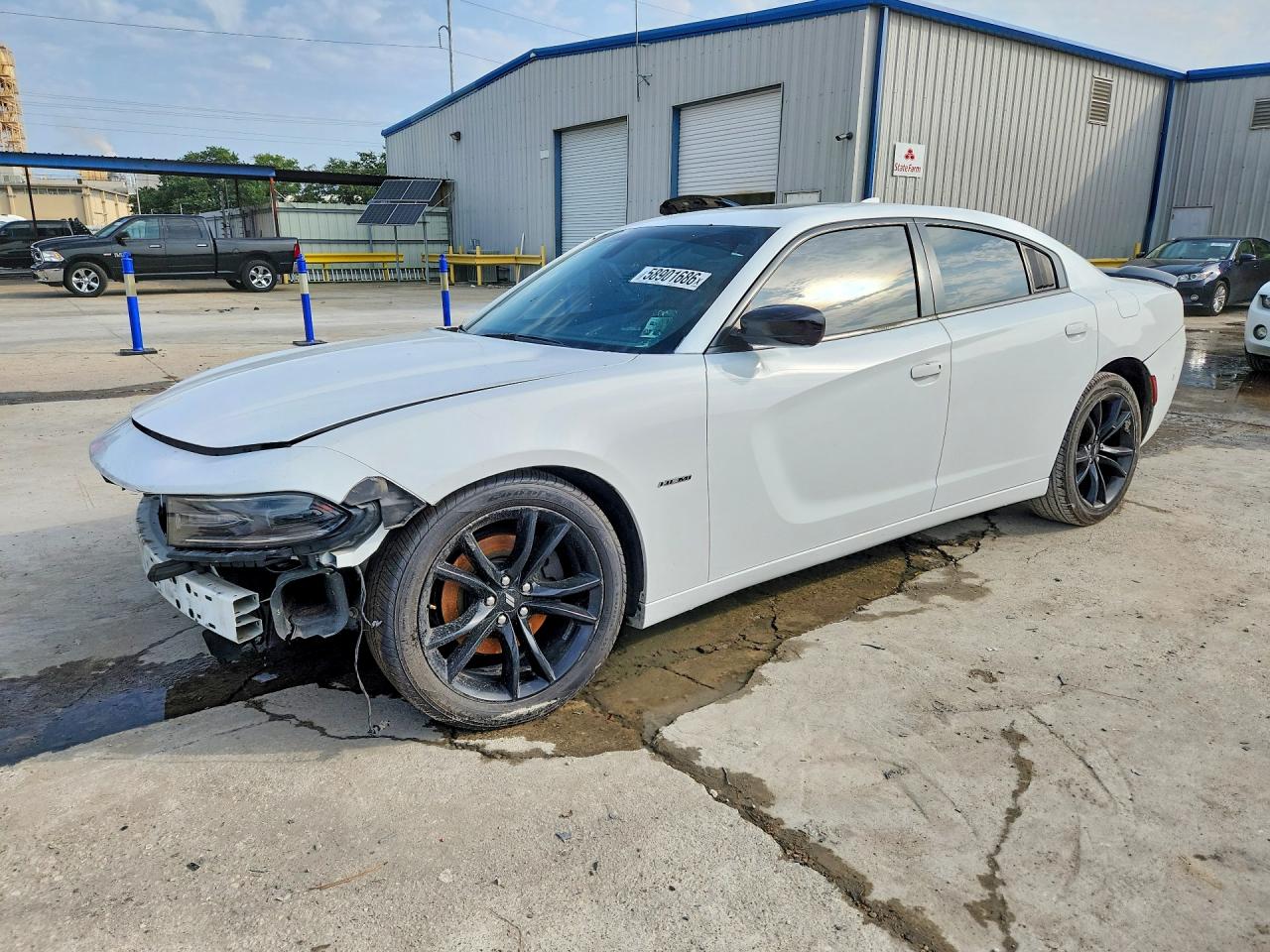 2C3CDXCT2HH642392 · 2017 DODGE CHARGER