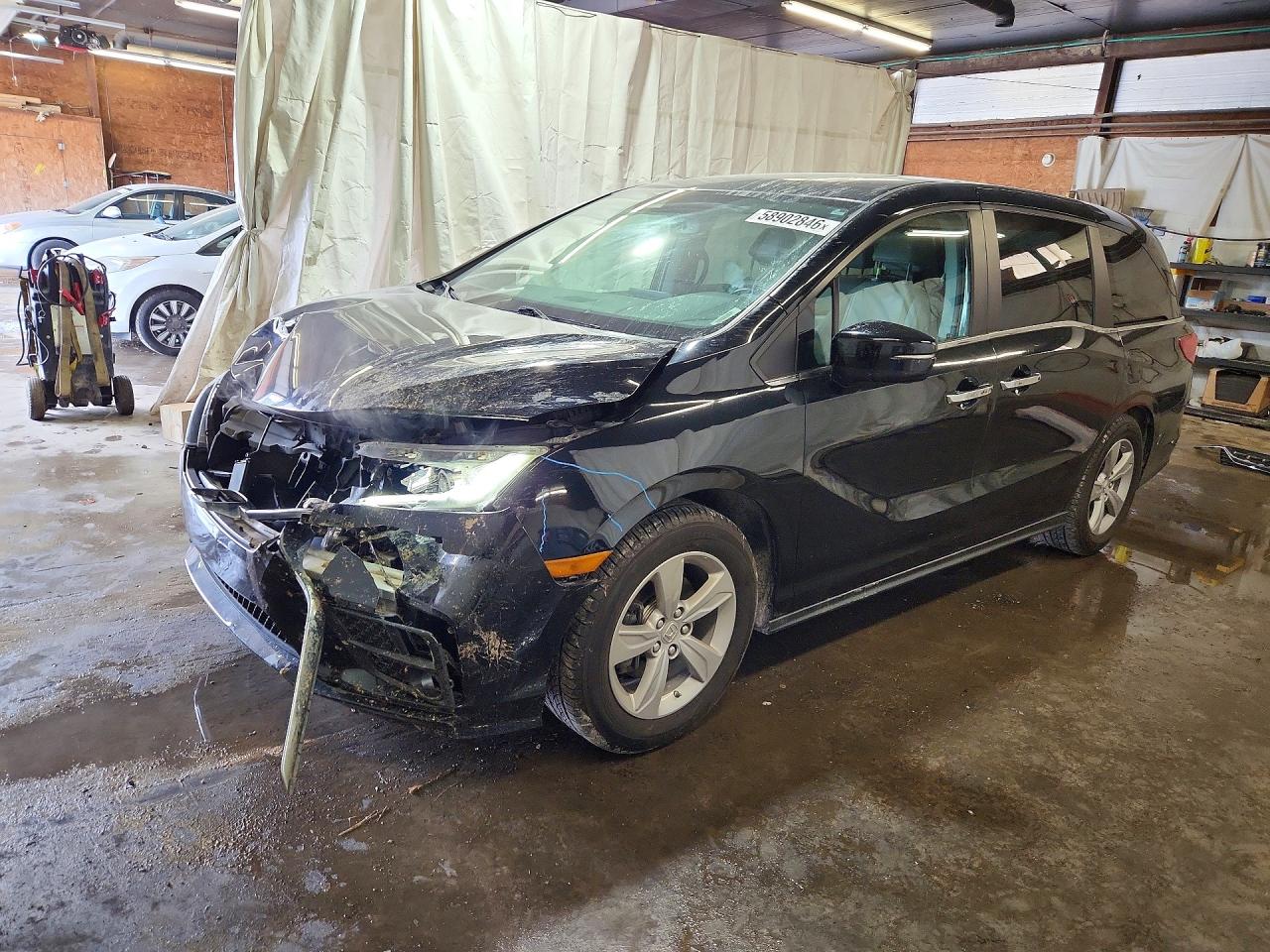 5FNRL6H7XJB027793 · 2018 HONDA ODYSSEY