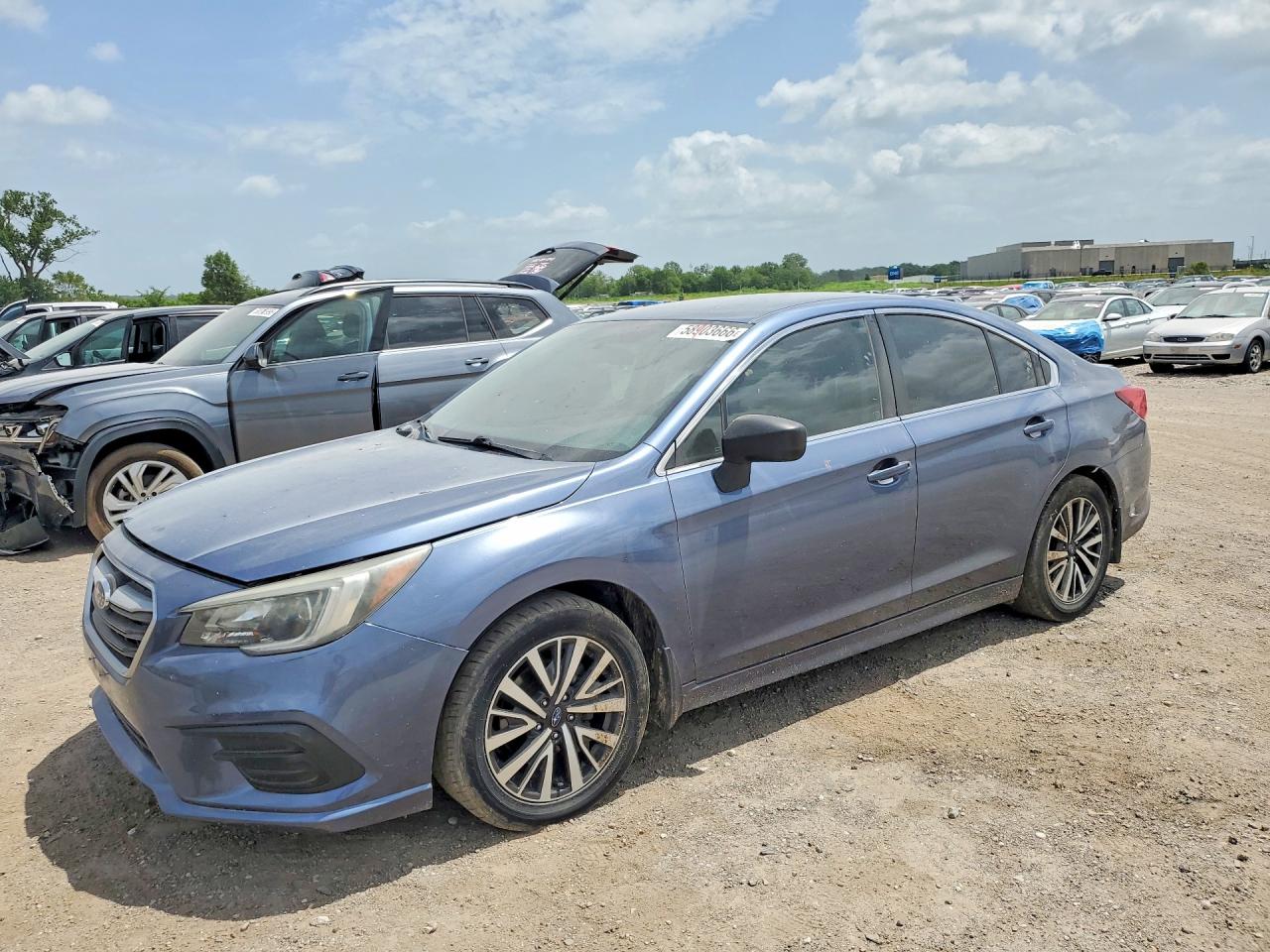 4S3BNAB64J3005672 · 2018 SUBARU LEGACY
