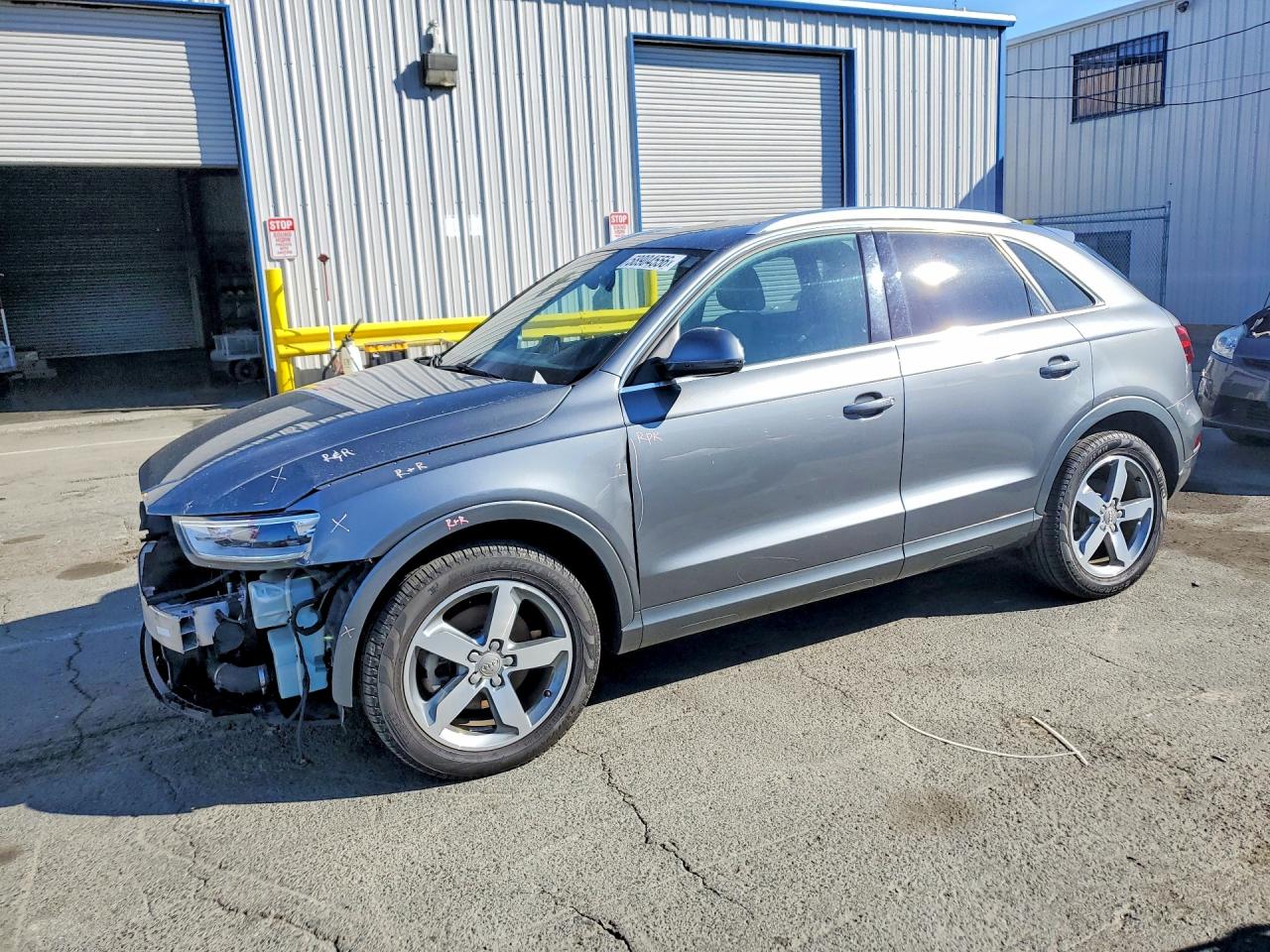 2015 AUDI Q3