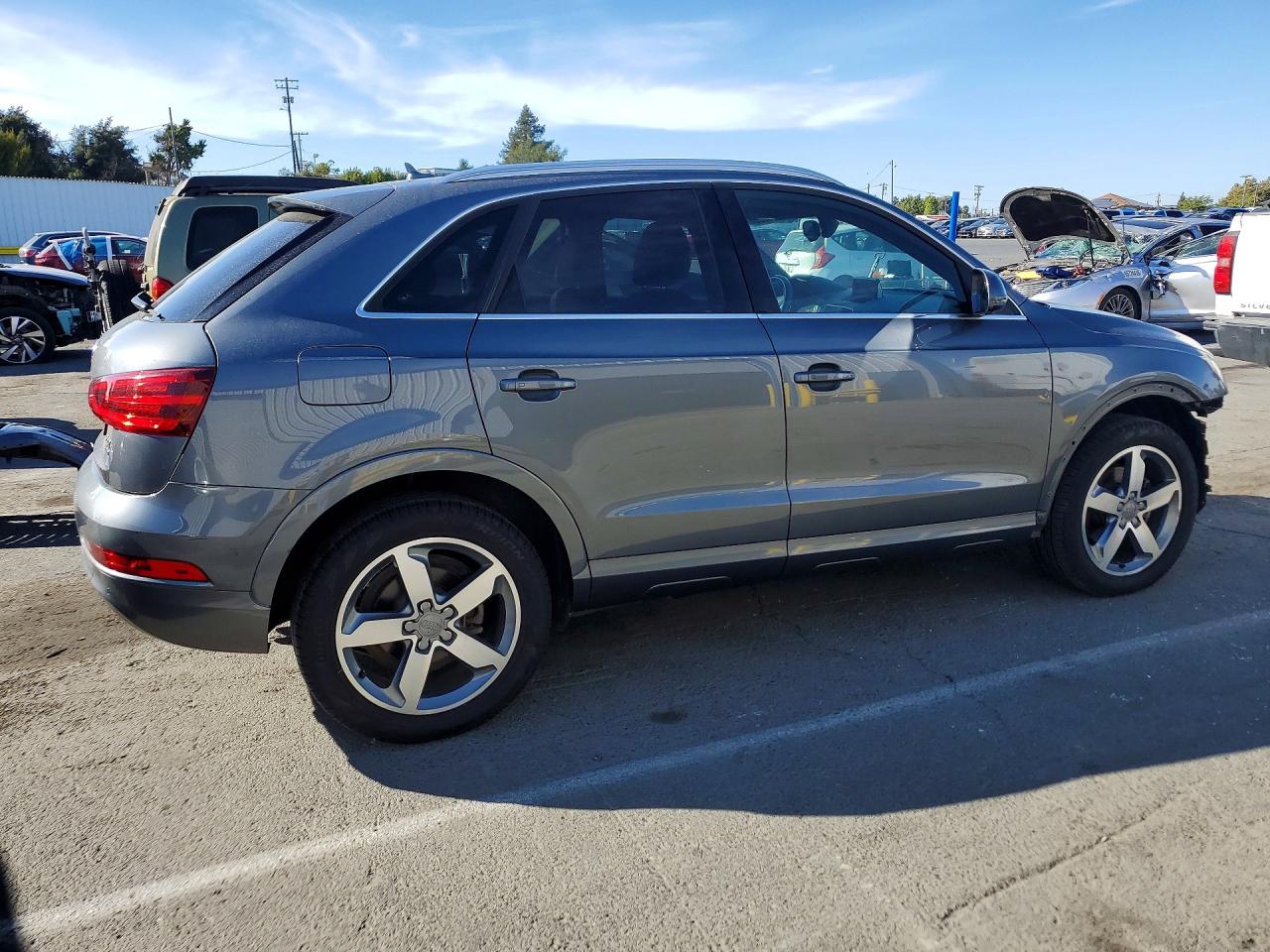 WA1GFCFS9FR011388 · 2015 AUDI Q3 · 3/12