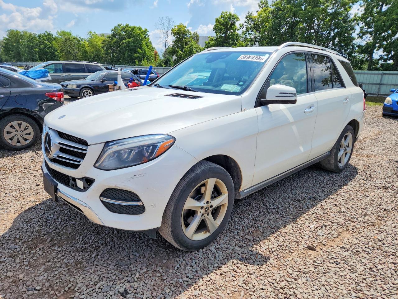 4JGDA5HB6HA915891 · 2017 MERCEDES-BENZ GLE