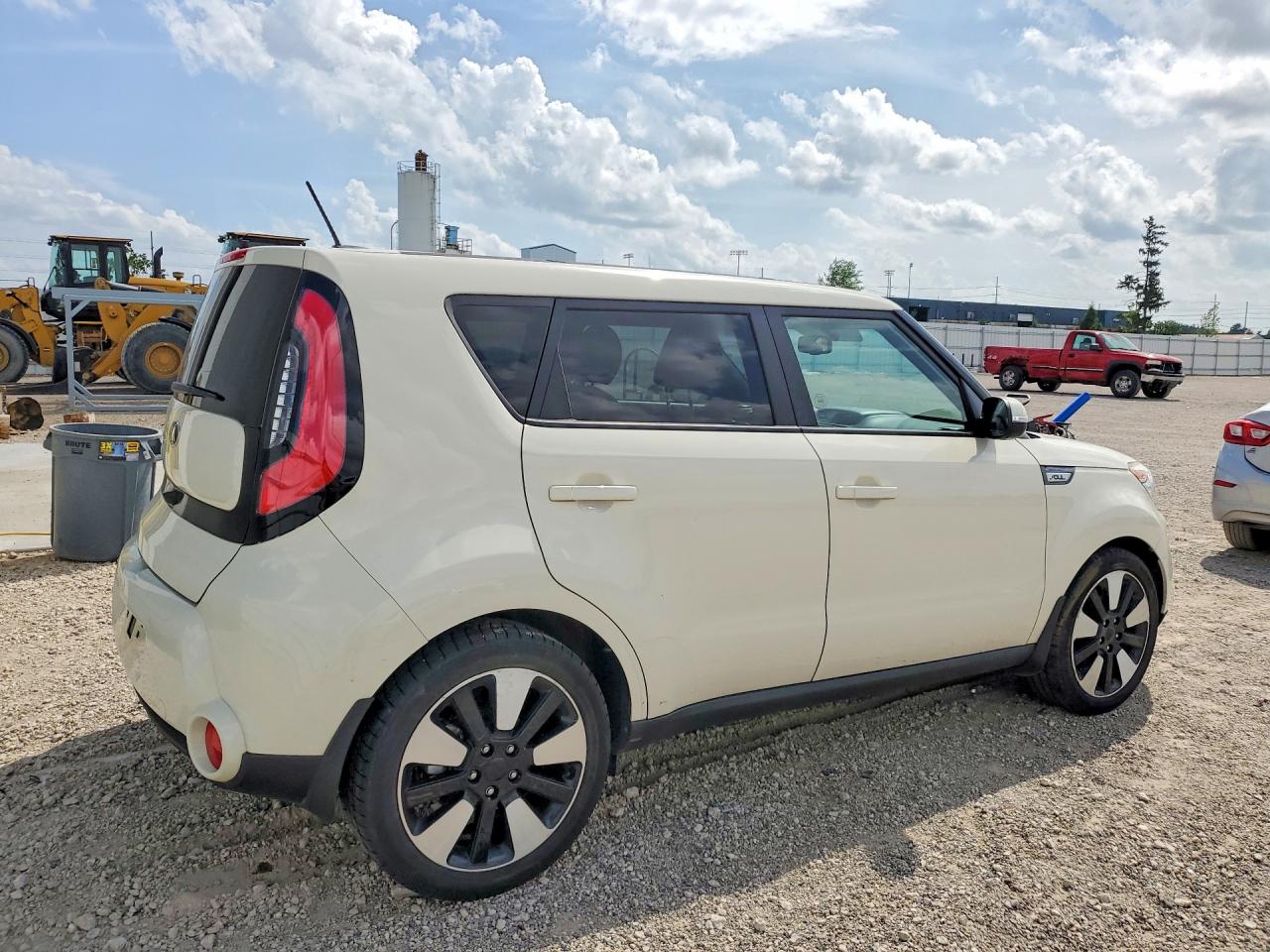 KNDJX3A59F7200919 · 2015 KIA SOUL · 3/13