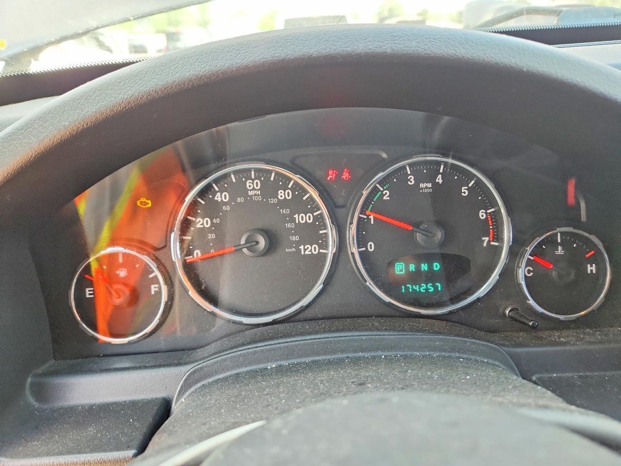 1J4PN2GK4BW524832 · 2011 JEEP LIBERTY · 9/12