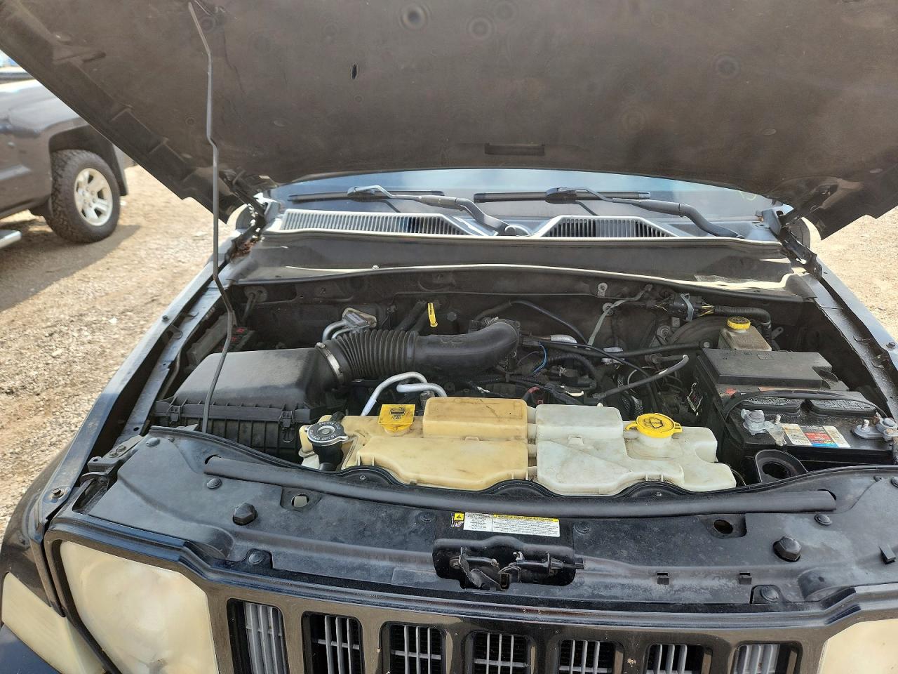 1J4PN2GK4BW524832 · 2011 JEEP LIBERTY · 11/12