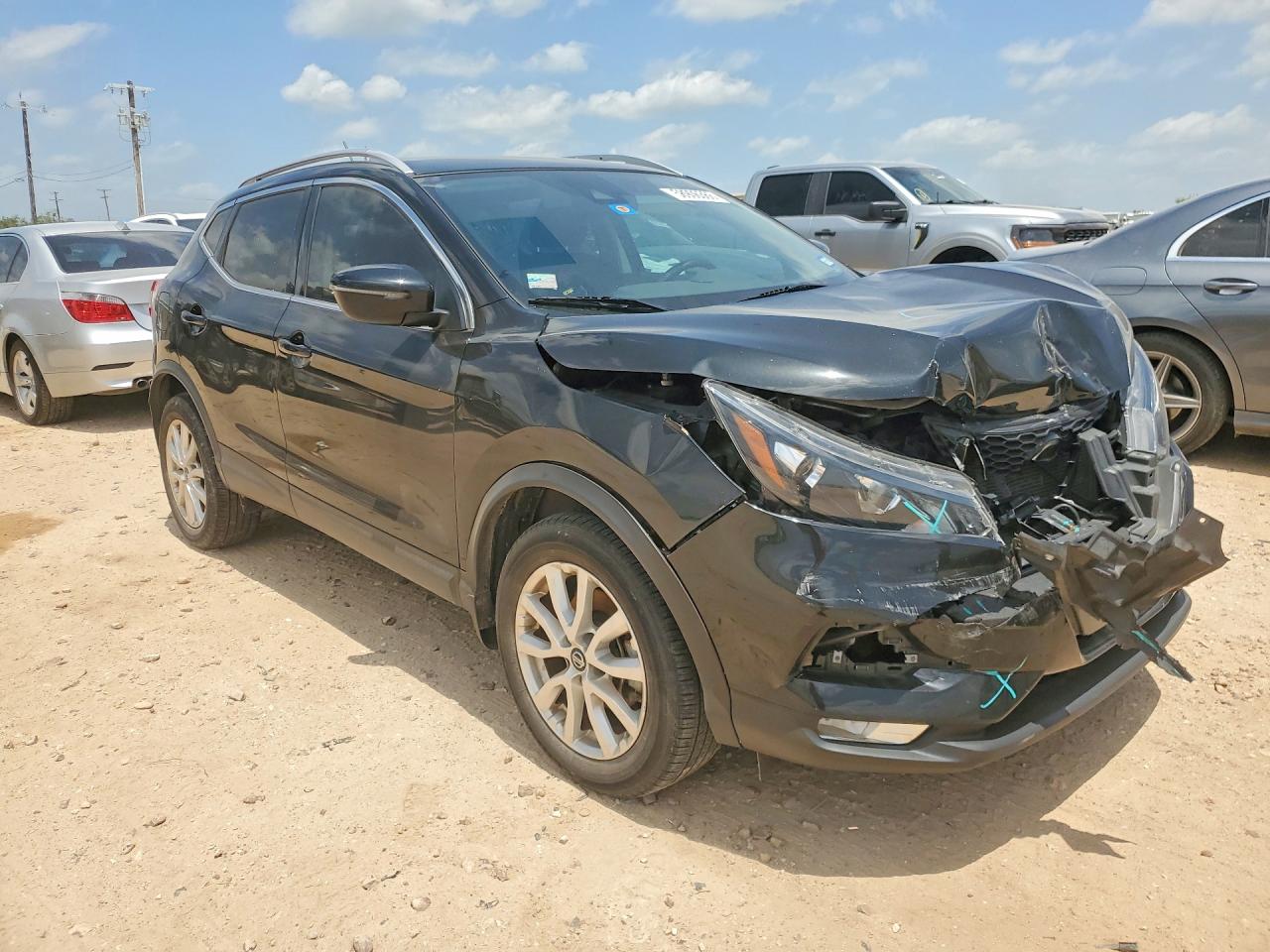 JN1BJ1BV3MW316549 · 2021 NISSAN ROGUE SPORT · 4/13