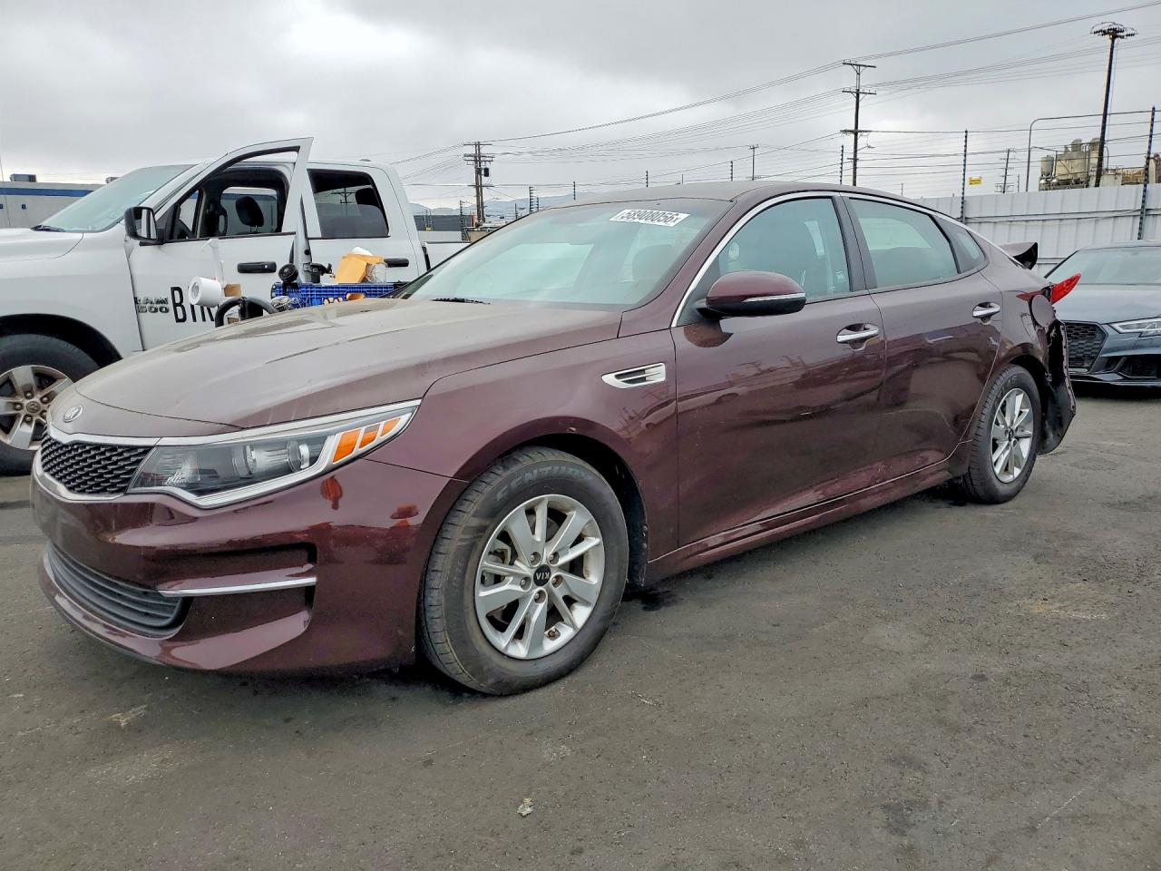 5XXGT4L30JG208432 · 2018 KIA OPTIMA