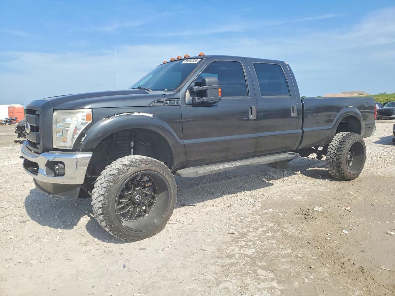 1FT7W2BT3BEB26052 · 2011 FORD F250