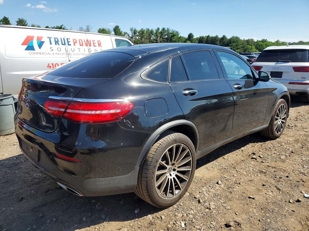 WDC0J4KB6KF641117 · 2019 MERCEDES-BENZ GLC COUPE · 3/12