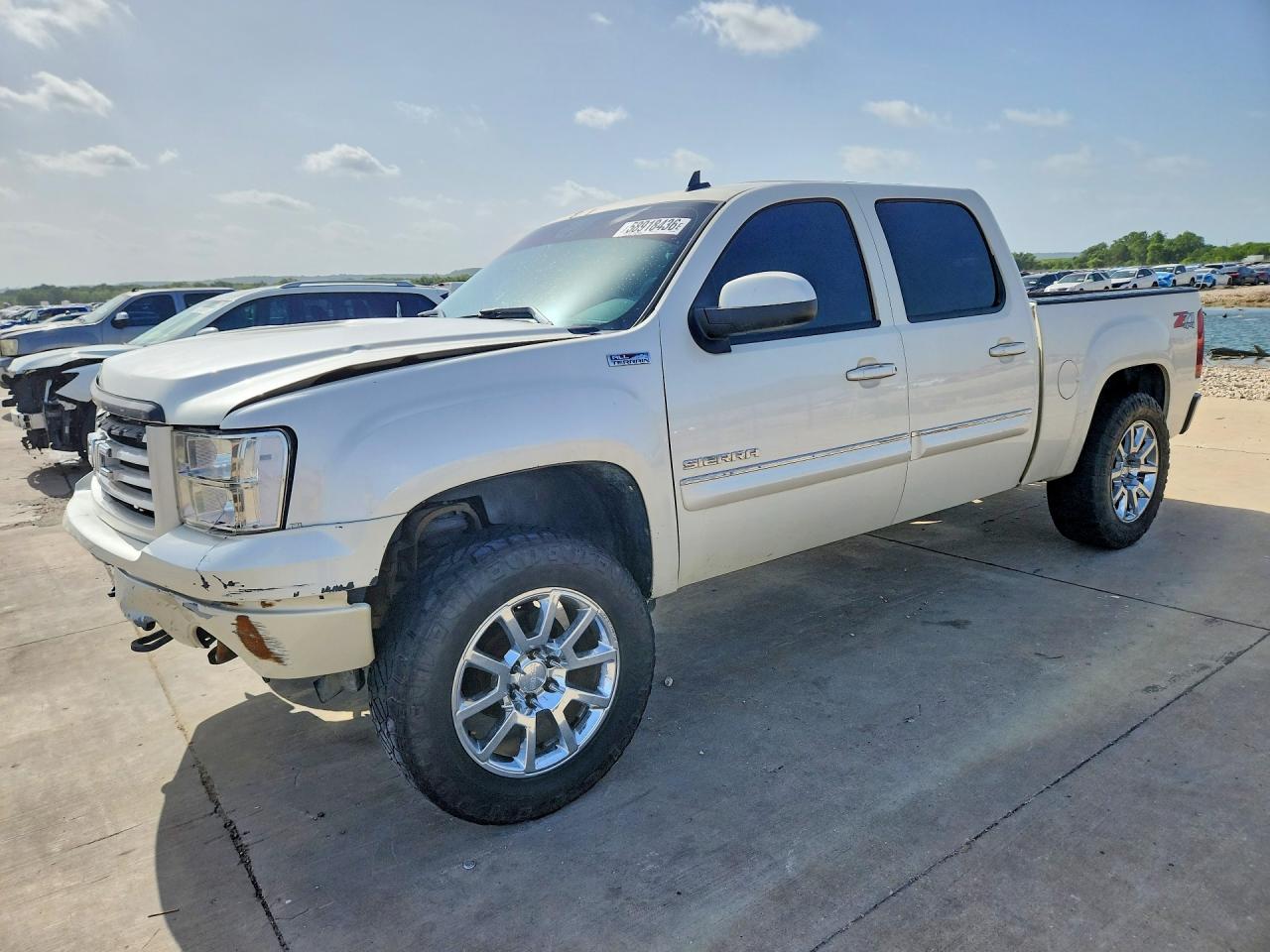 3GTP2WE24DG159997 · 2013 GMC SIERRA