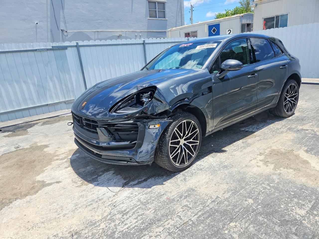 WP1AA2A52TLB09455 · 2026 PORSCHE MACAN