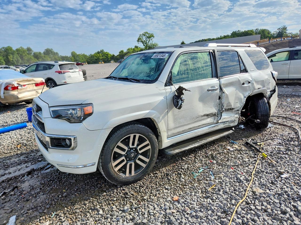 JTEZU5JR9J5179418 · 2018 TOYOTA 4RUNNER
