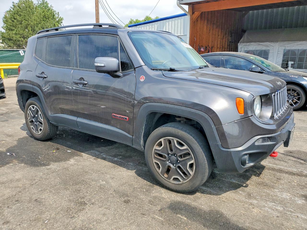 ZACCJBCT9GPC62910 · 2016 JEEP RENEGADE · 4/13