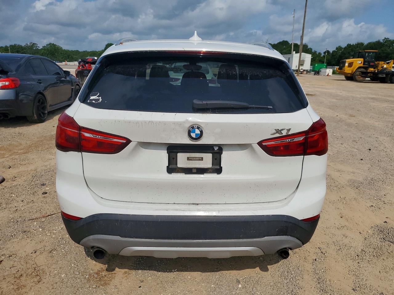 WBXHT3C37GP881723 · 2016 BMW X1 · 6/13