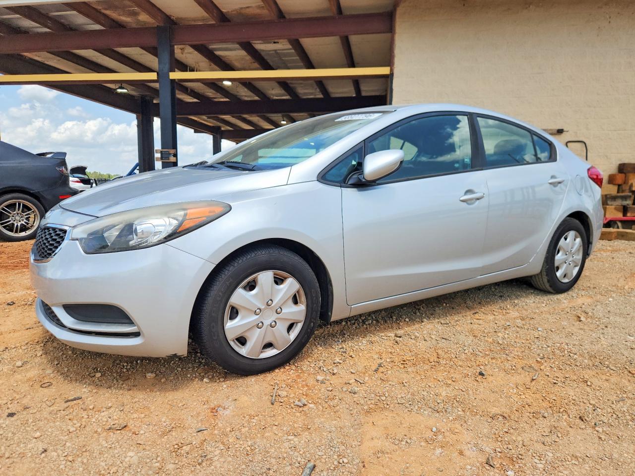 KNAFK4A65G5495868 · 2016 KIA FORTE