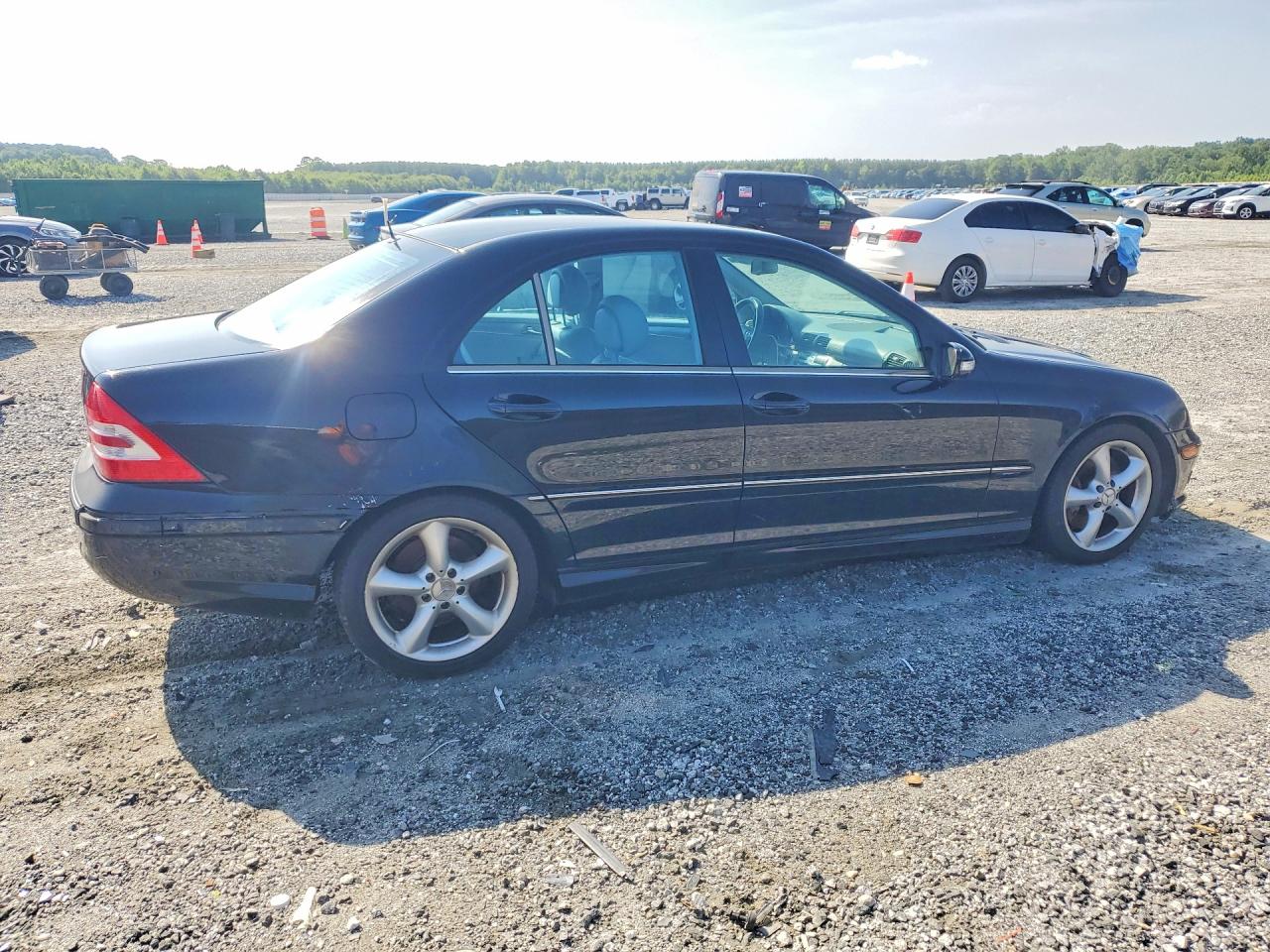 WDBRF52H56F742145 · 2006 MERCEDES-BENZ C · 3/13