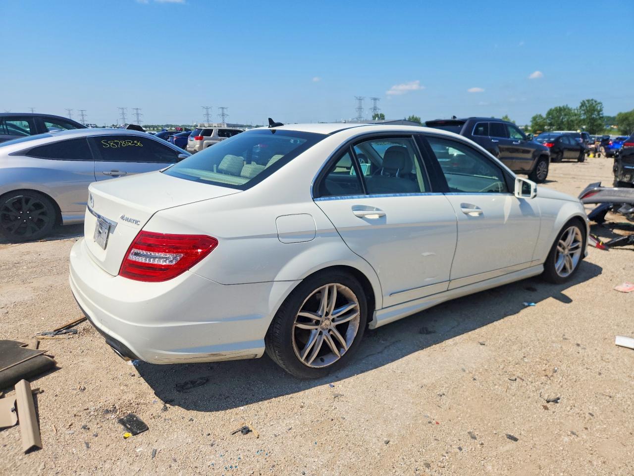 WDDGF8BB1CF917854 · 2012 MERCEDES-BENZ C · 3/12