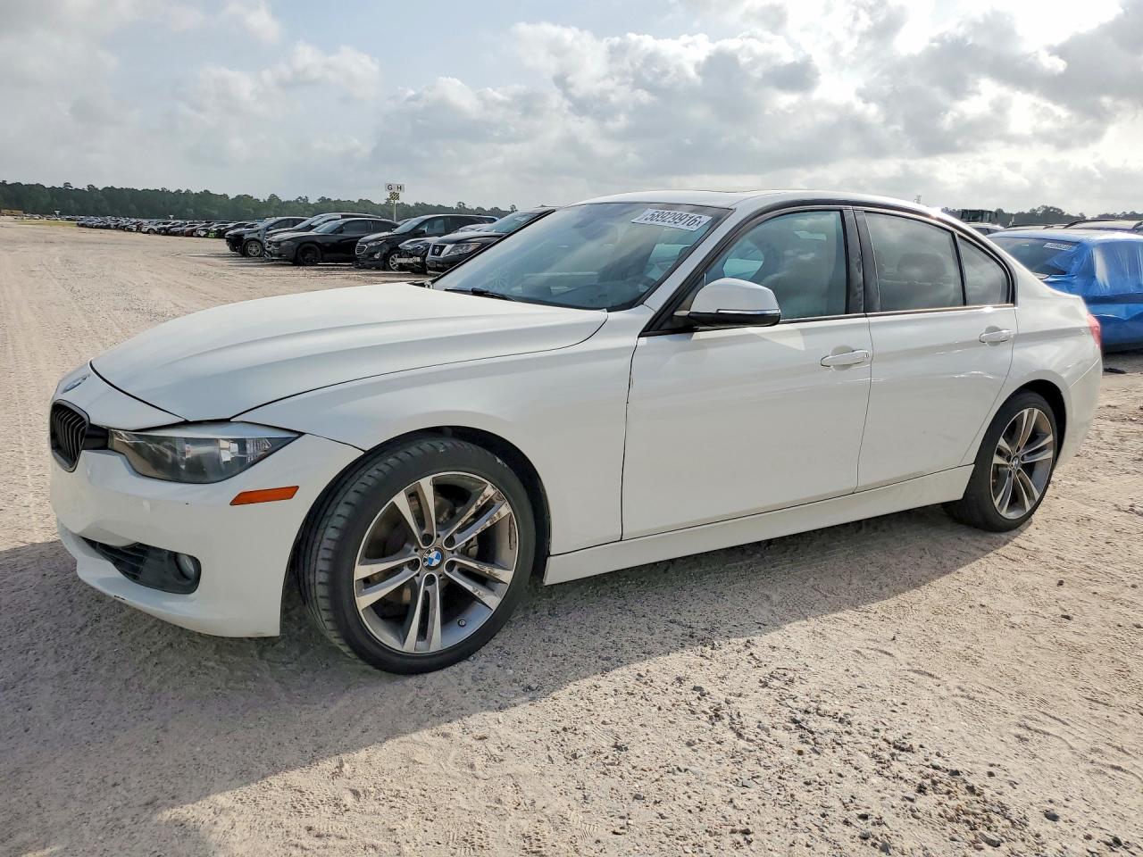 WBA8E9C58GK648942 · 2016 BMW 328