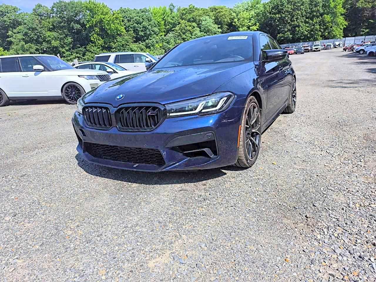2023 BMW M5