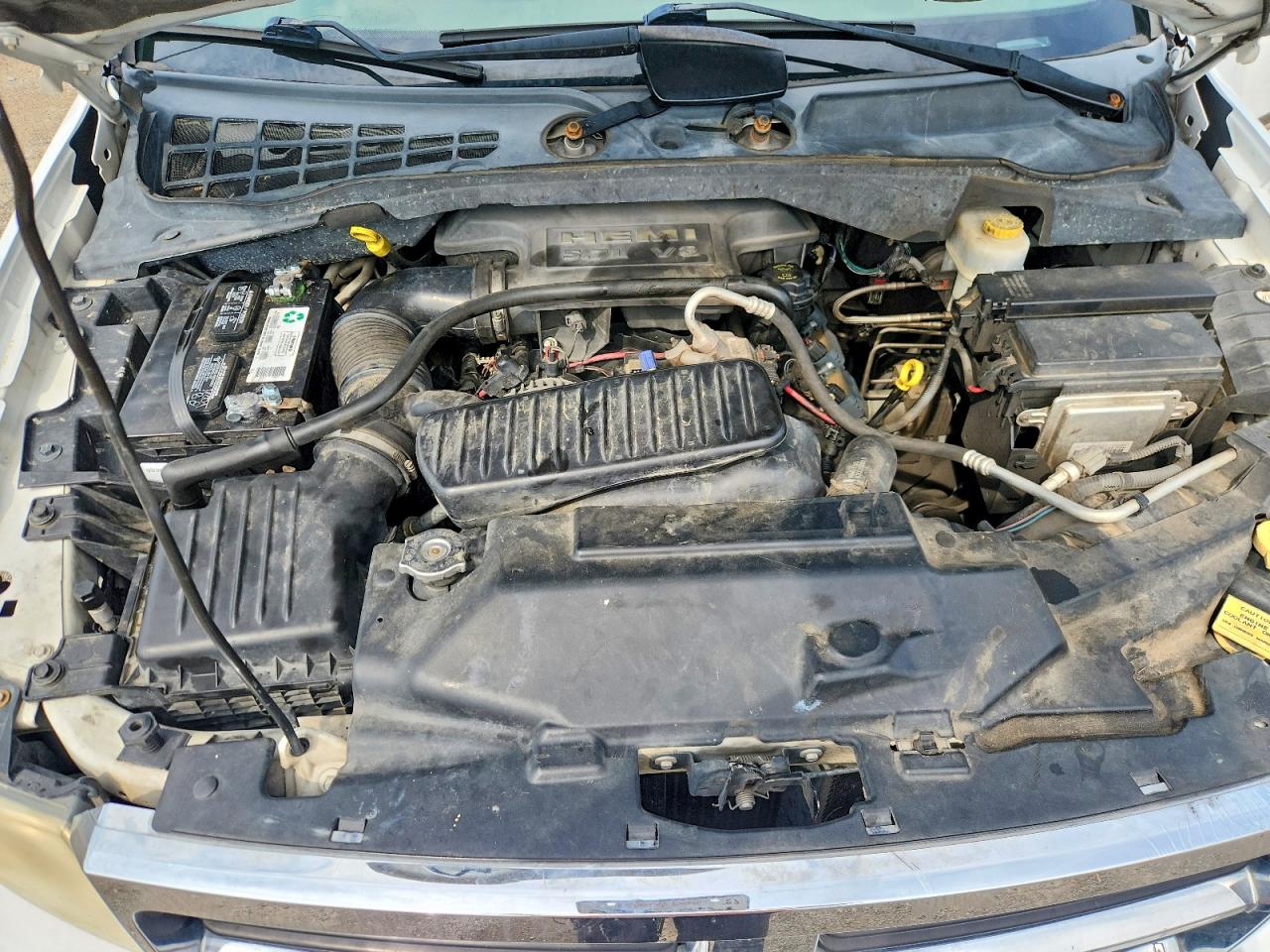 1D8HD48288F101205 · 2008 DODGE DURANGO · 12/13