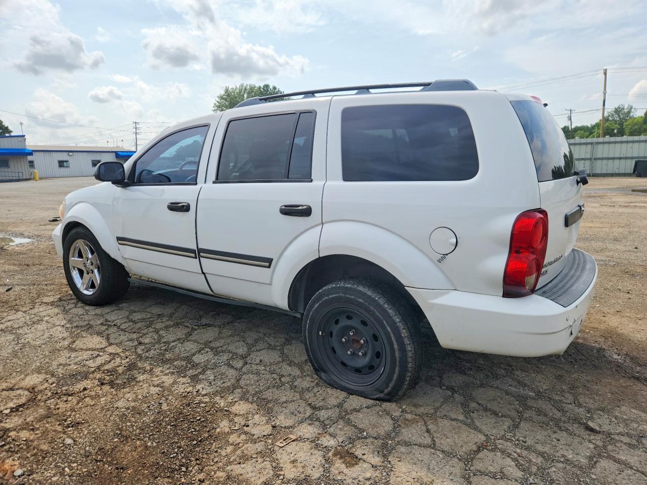 1D8HD48288F101205 · 2008 DODGE DURANGO · 2/13