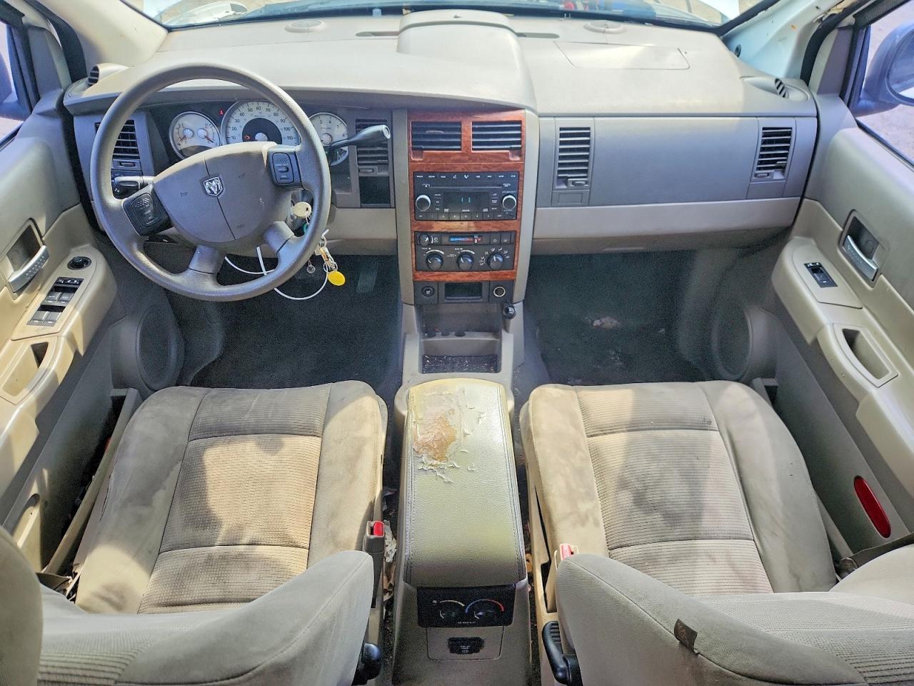 1D8HD48288F101205 · 2008 DODGE DURANGO · 8/13