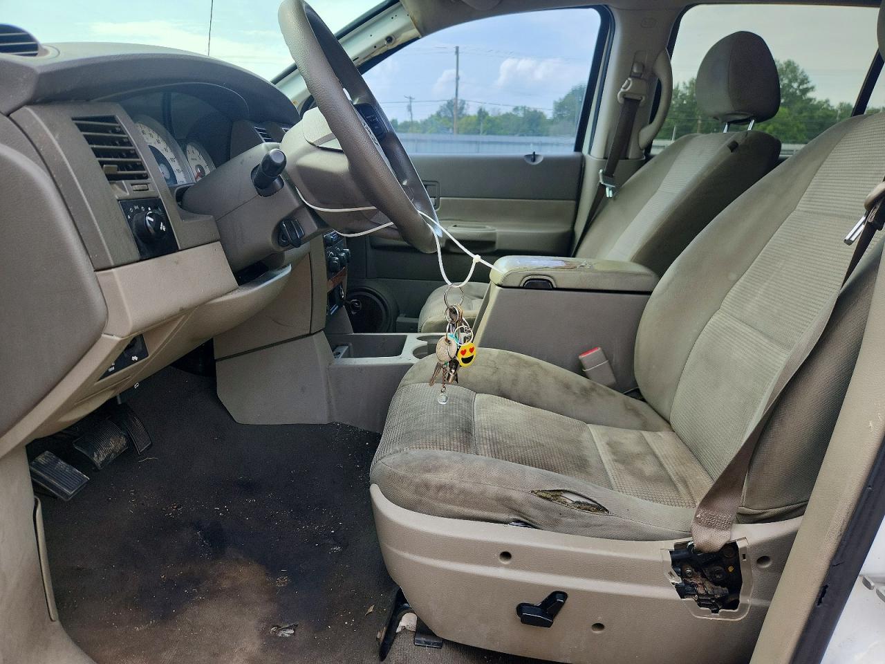 1D8HD48288F101205 · 2008 DODGE DURANGO · 7/13