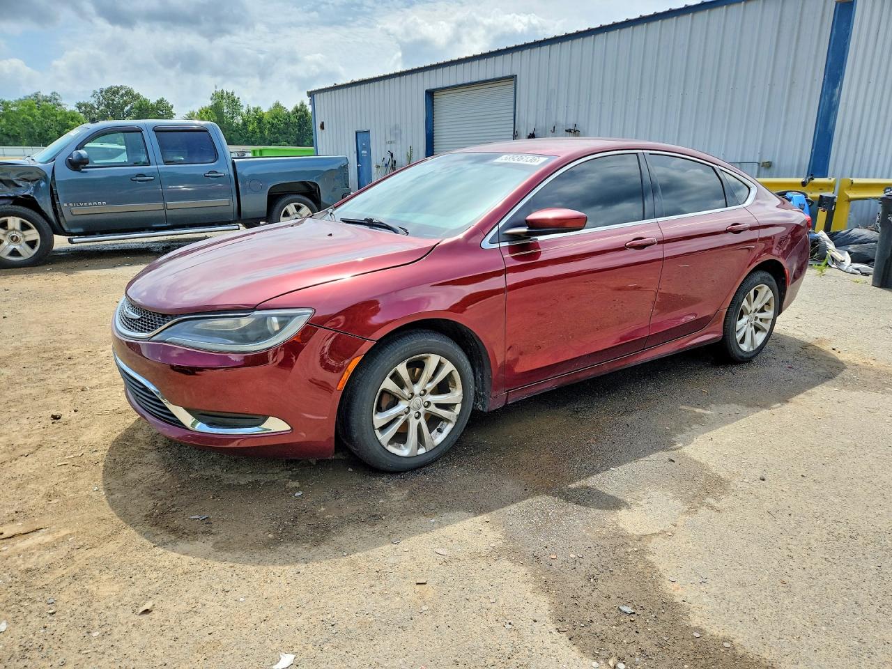 1C3CCCAB1FN543153 · 2015 CHRYSLER 200