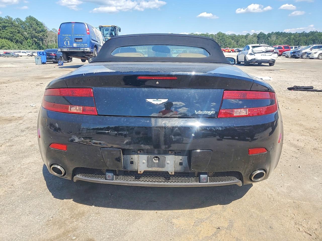 SCFBF04B88GD08706 · 2008 ASTON MARTIN V8 · 6/12