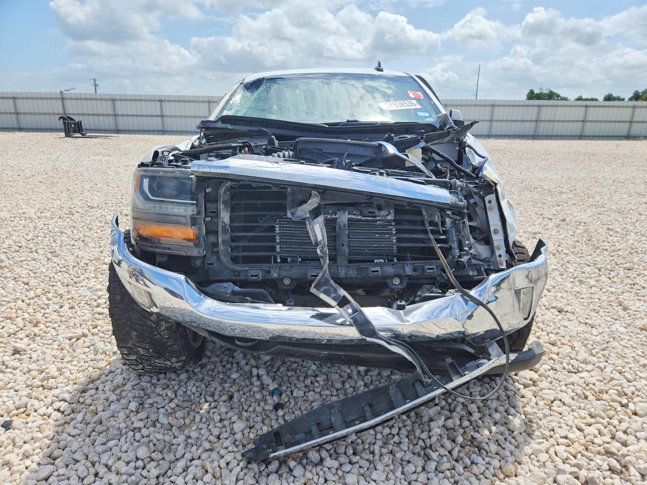 2GCVKPEC1K1127648 · 2019 CHEVROLET SILVERADO LD · 5/12