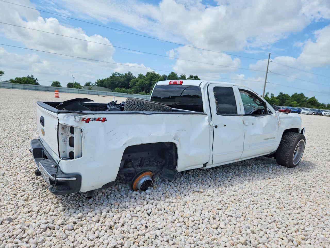 2GCVKPEC1K1127648 · 2019 CHEVROLET SILVERADO LD · 3/12