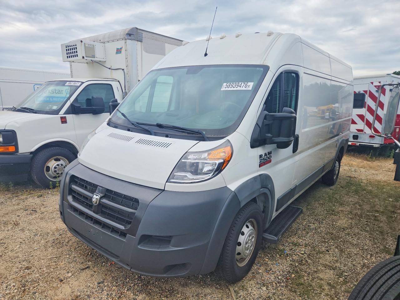 3C6TRVDG7GE128073 · 2016 RAM PROMASTER 2500