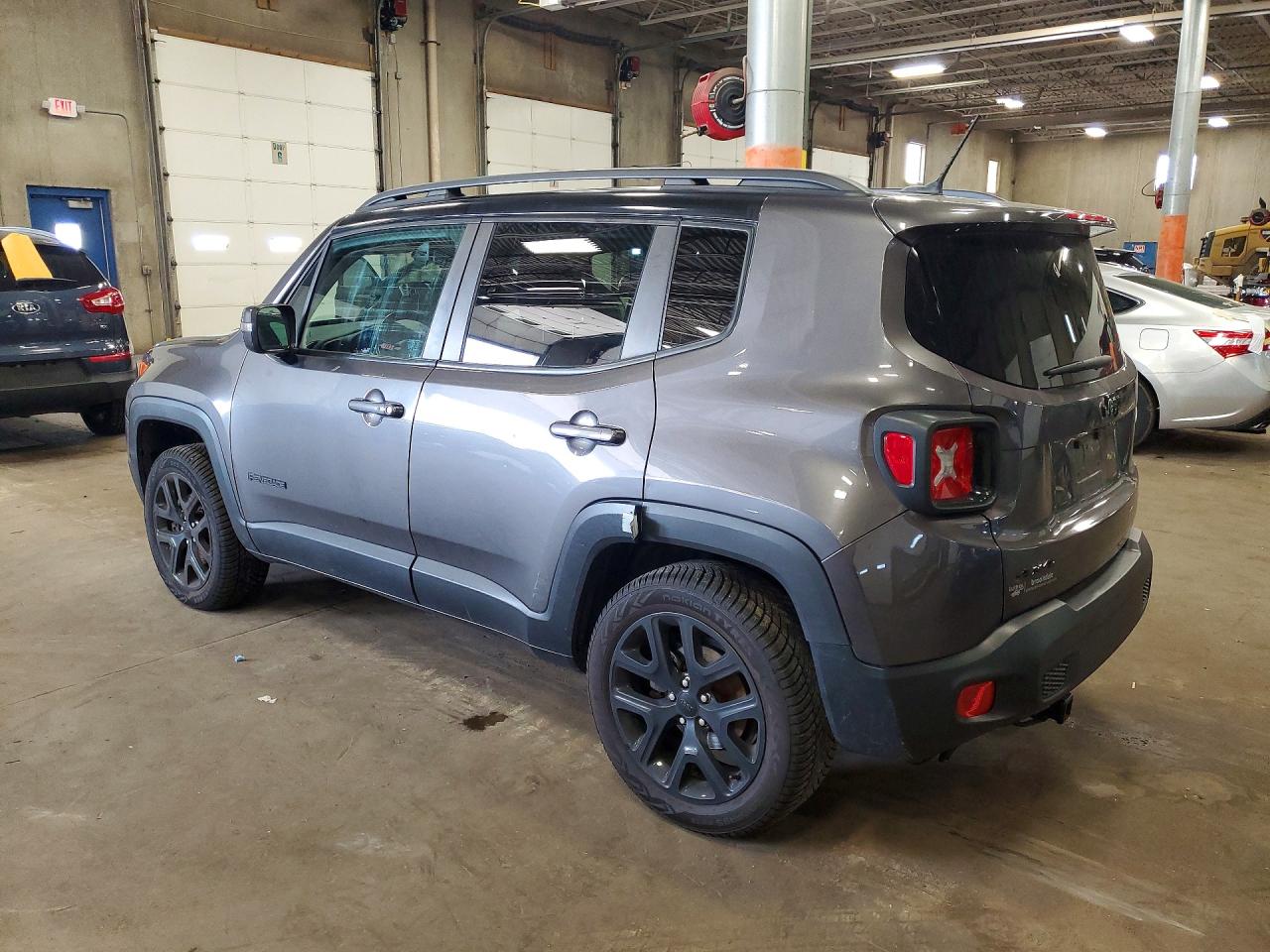 ZACCJBBTXGPC87560 · 2016 JEEP RENEGADE · 2/13