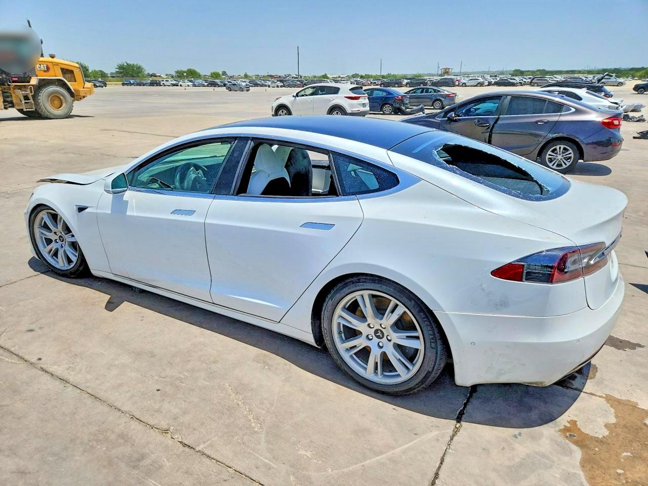 5YJSA1E27LF411326 · 2020 TESLA MODEL S · 2/12