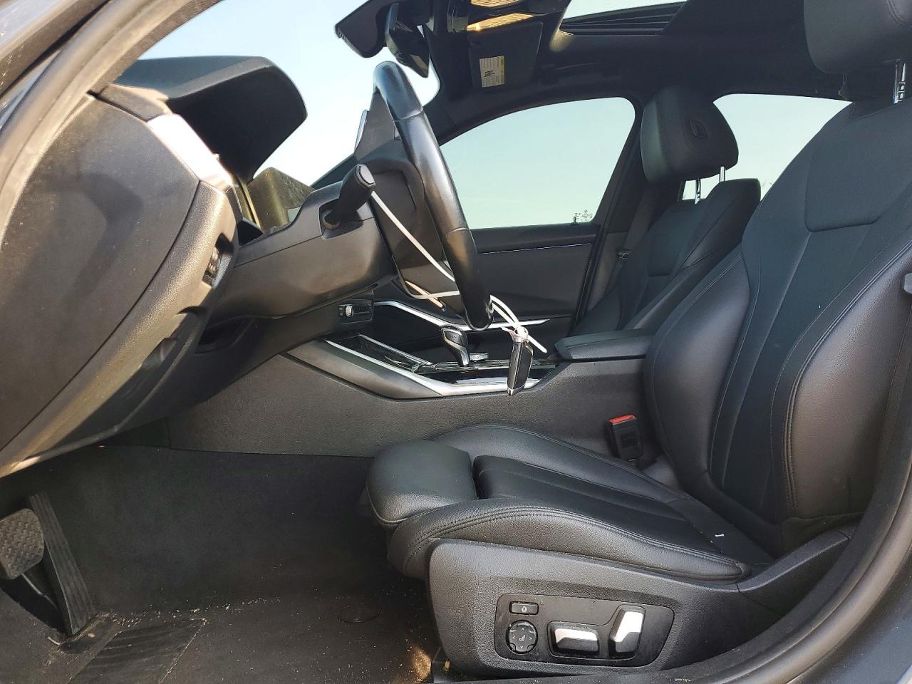 WBA5R7C56KAJ80509 · 2019 BMW 330XI · 6/11