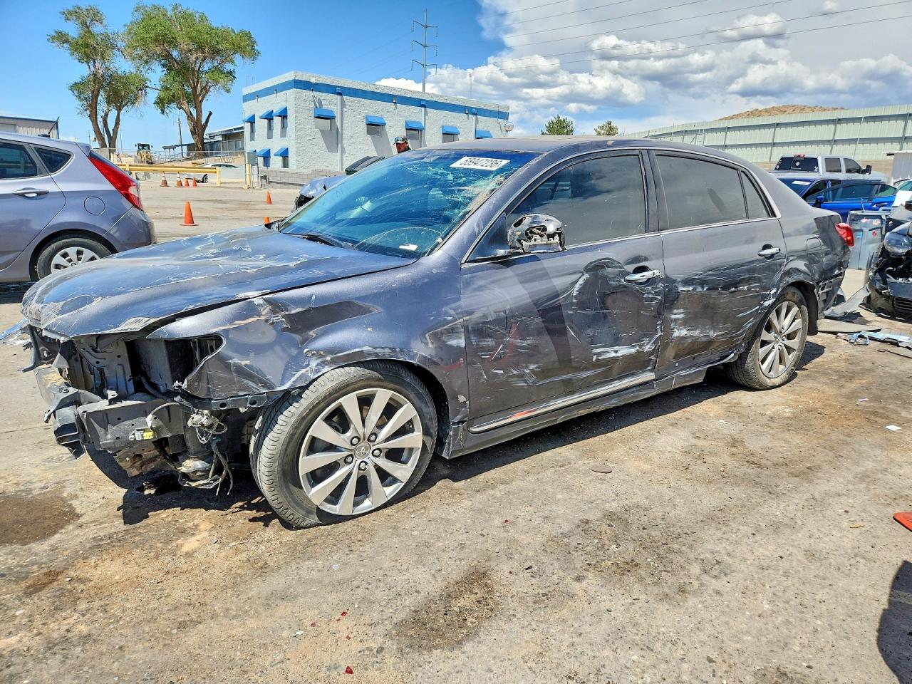 4T1BK3DB4CU463395 · 2012 TOYOTA AVALON