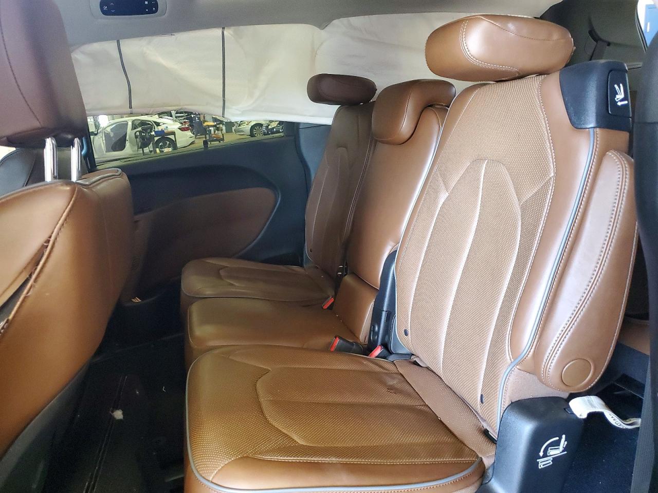 2C4RC1GG7JR163436 · 2018 CHRYSLER PACIFICA · 11/13