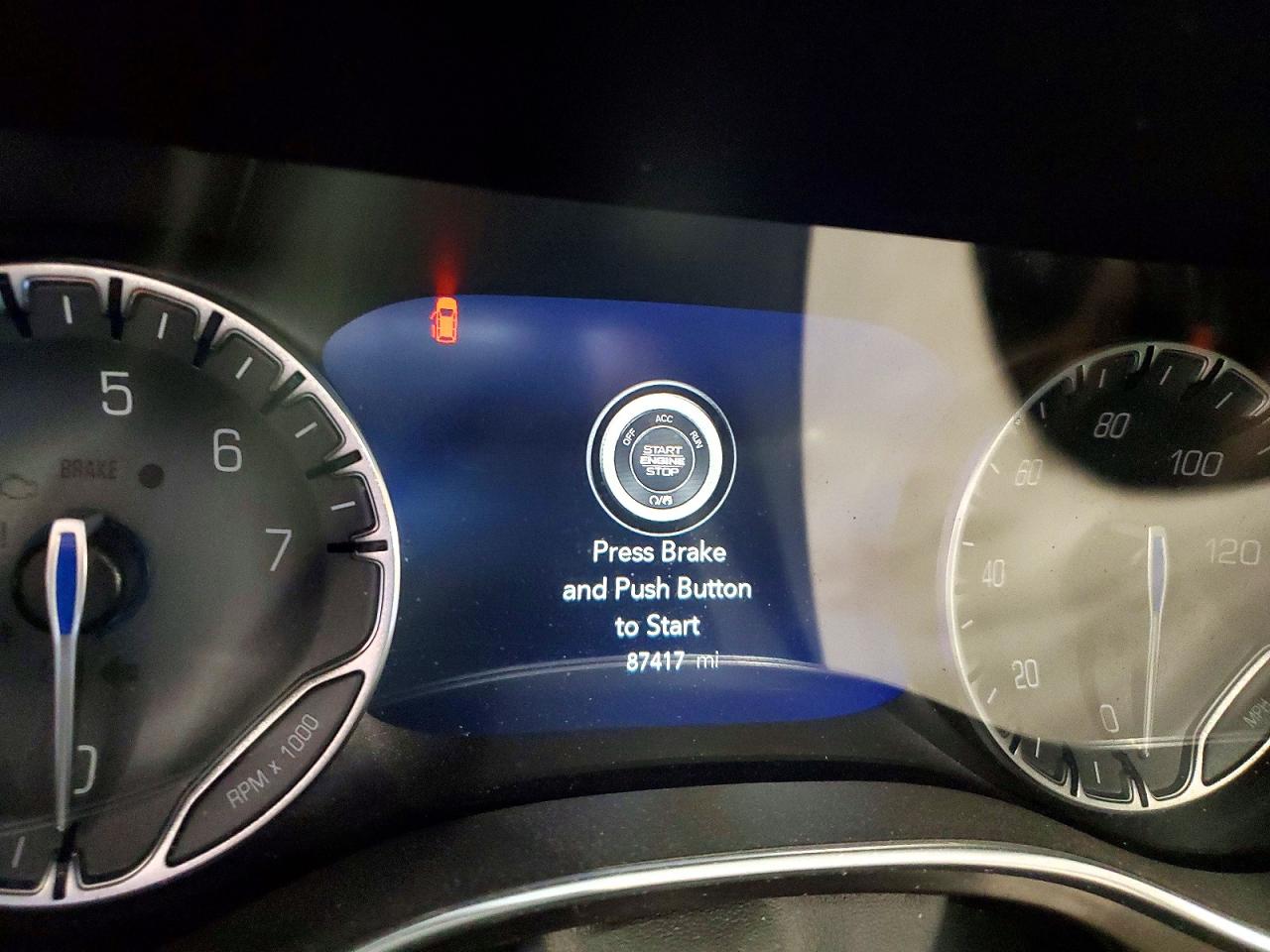 2C4RC1GG7JR163436 · 2018 CHRYSLER PACIFICA · 9/13