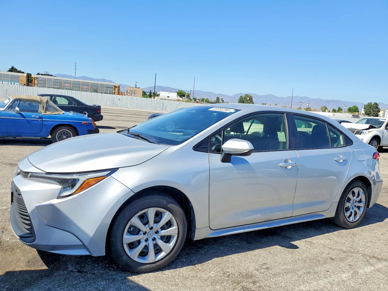 JTDBCMFE5PJ010327 · 2023 TOYOTA COROLLA HYBRID