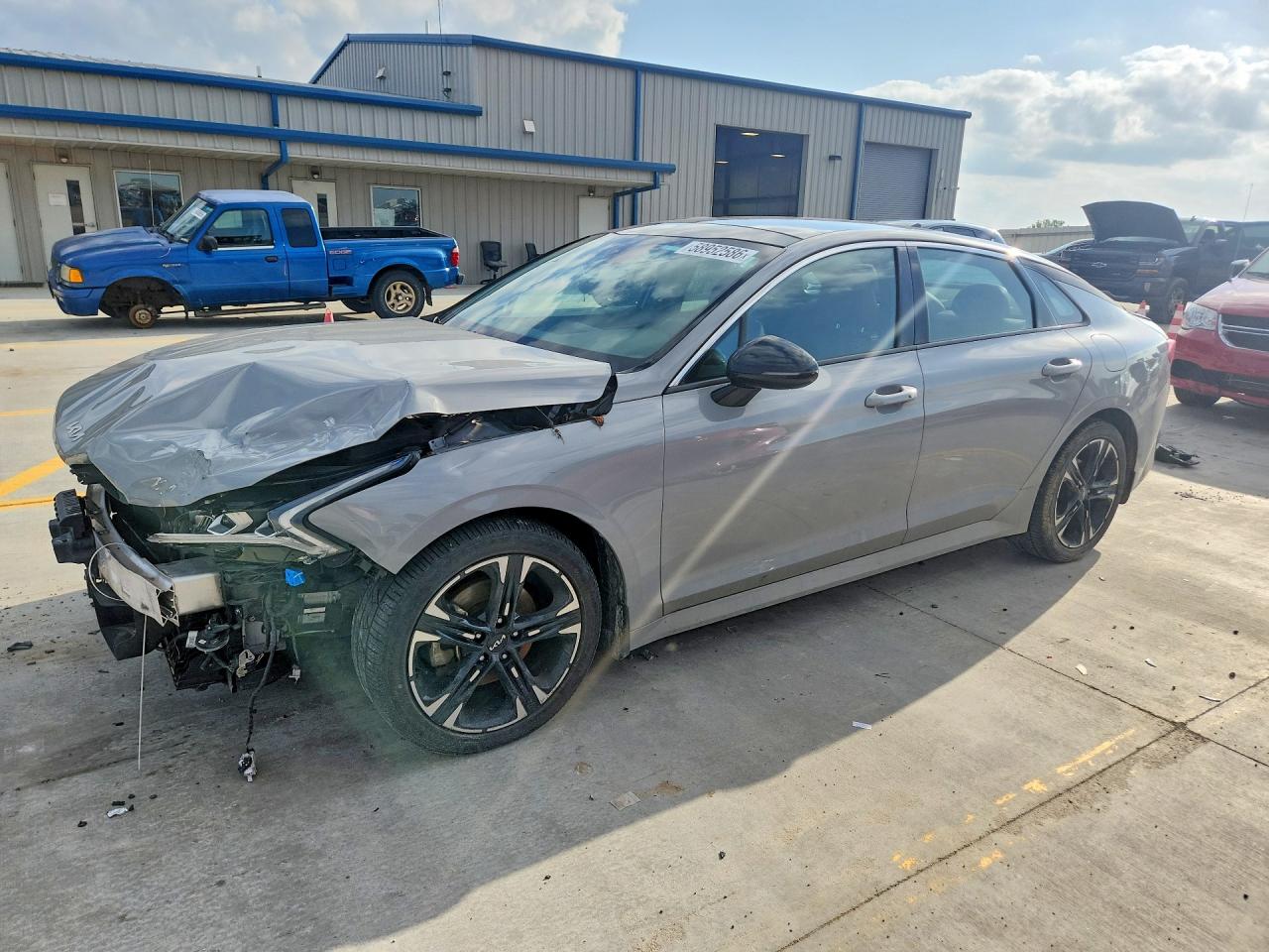 5XXG64J25PG214365 · 2023 KIA K5