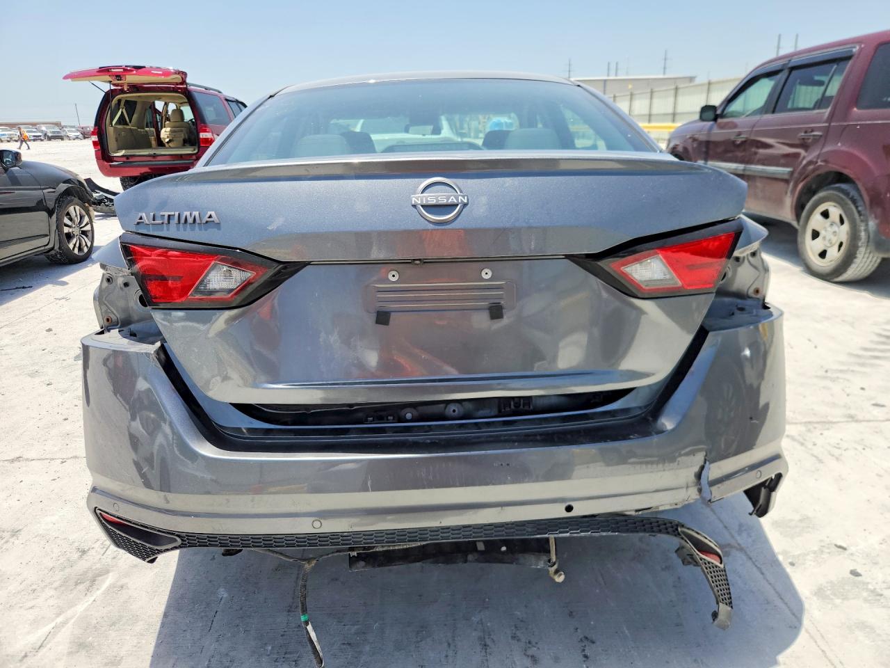 1N4BL4BV3PN403263 · 2023 NISSAN ALTIMA · 6/12
