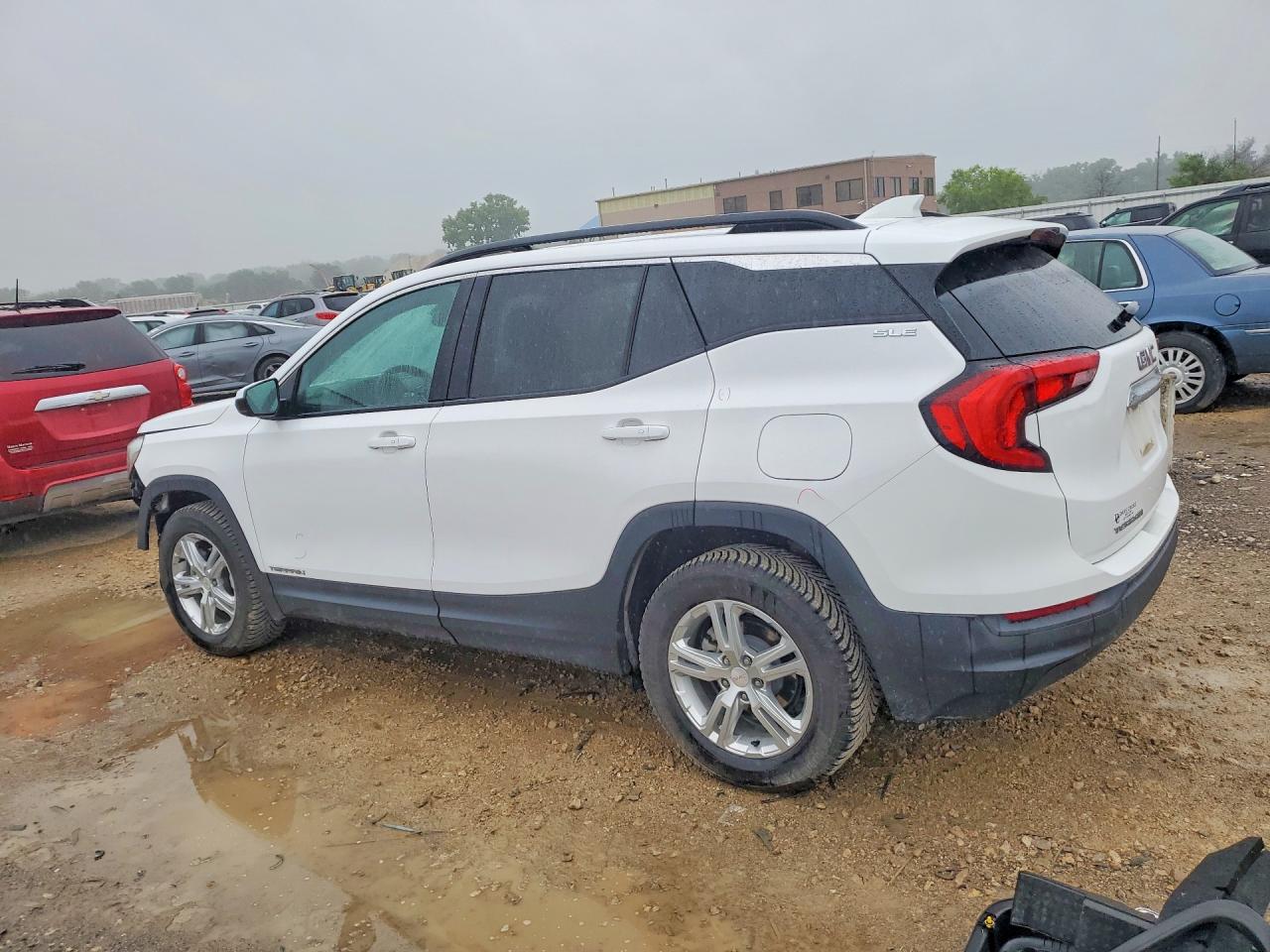 3GKALMEV5KL166905 · 2019 GMC TERRAIN · 2/13
