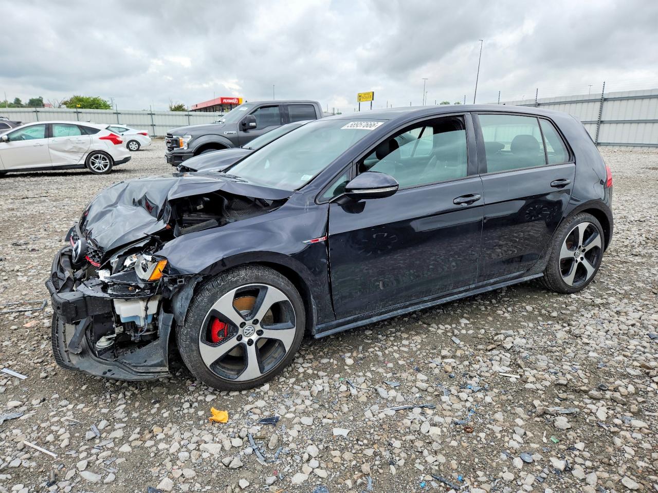 3VW5T7AU4FM015823 · 2015 VOLKSWAGEN GTI
