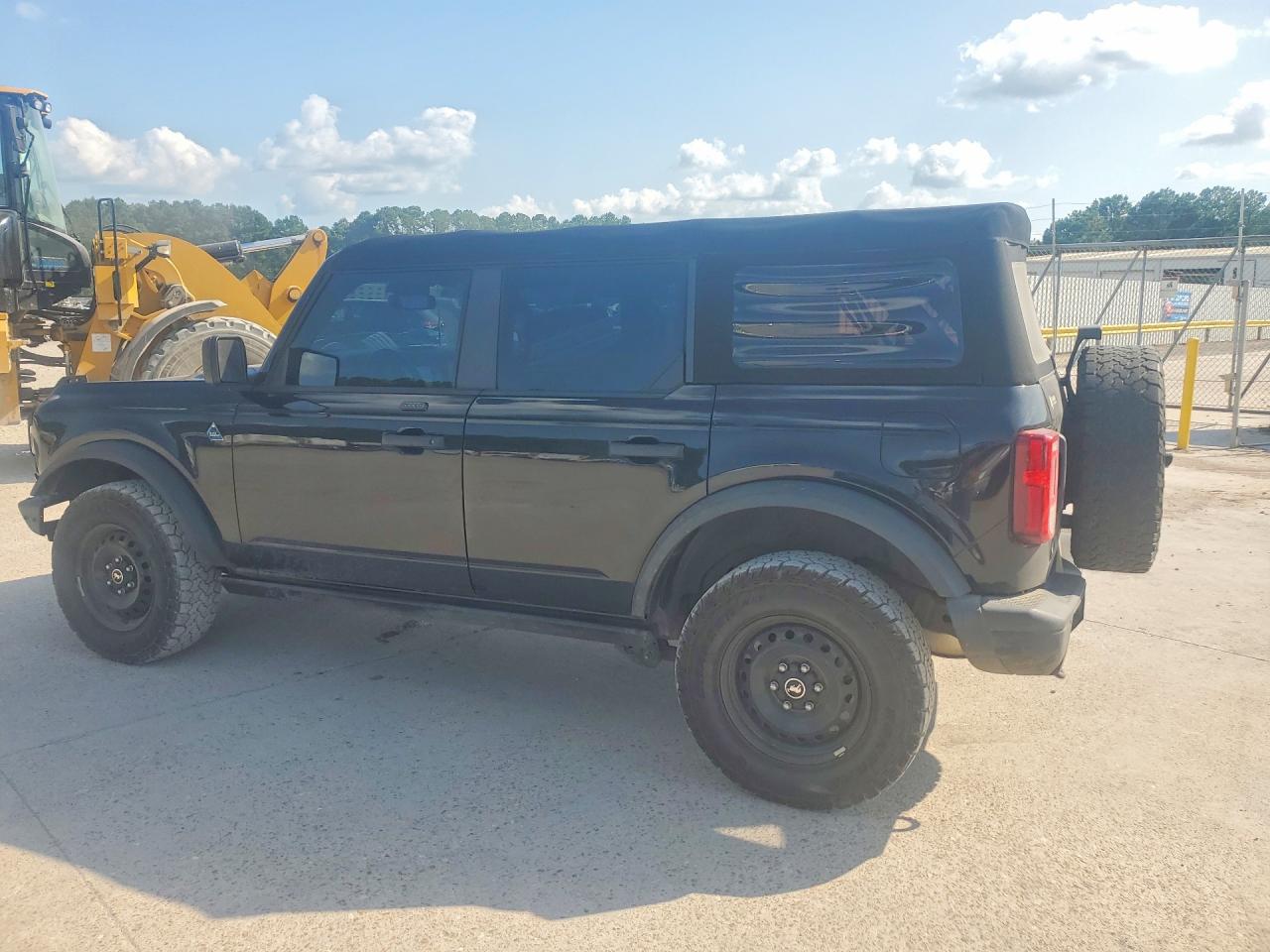 1FMDE5BH6NLA79758 · 2022 FORD BRONCO · 2/13