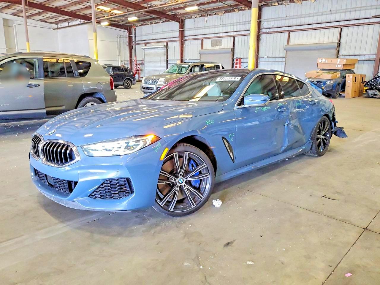 WBAGV8C09LCE51327 · 2020 BMW M8